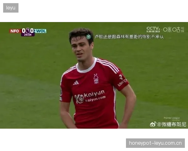 雷纳在德甲展现了不俗的远射能力,或成为美国队打破僵局的秘密武器。 雷纳在德甲展现了不俗的远射能力,或成为美国队打破僵局的秘密武器。